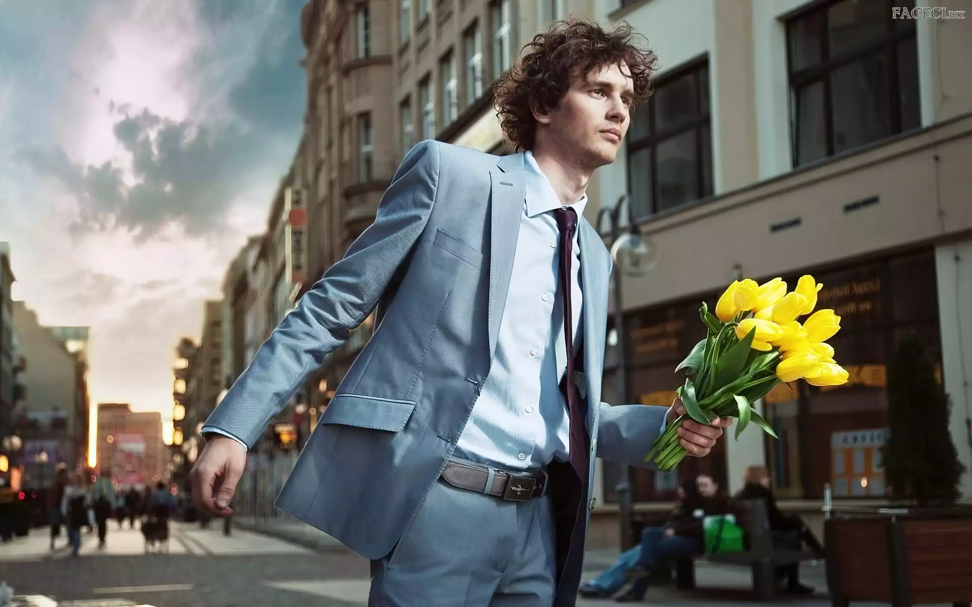 Mężczyzna, Miasto, Tulipany, Żółte, Ulica, Garnitur